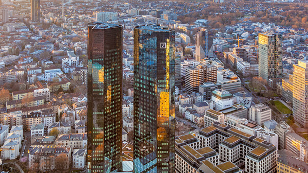 Deutsche Bank, Francfort-sur-le-Main